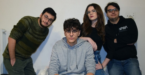 Mario Signorile: �Con le mie webserie si sorride sulle piccole difficolt� della vita�